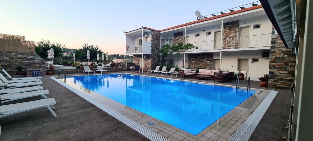Hotel Nereides Патитири Экстерьер фото