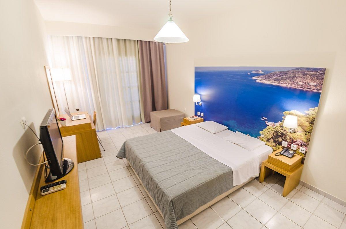 Hotel Nereides Патитири Экстерьер фото