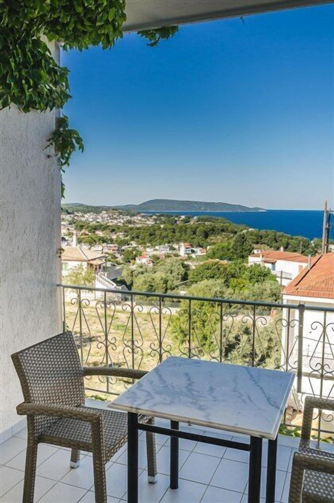 Hotel Nereides Патитири Экстерьер фото