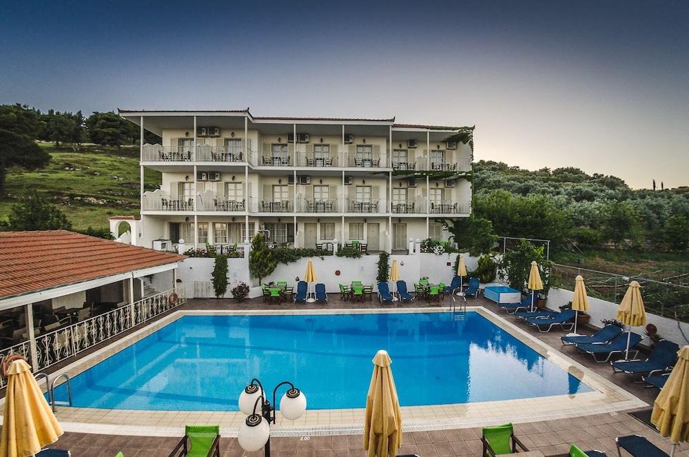Hotel Nereides Патитири Экстерьер фото