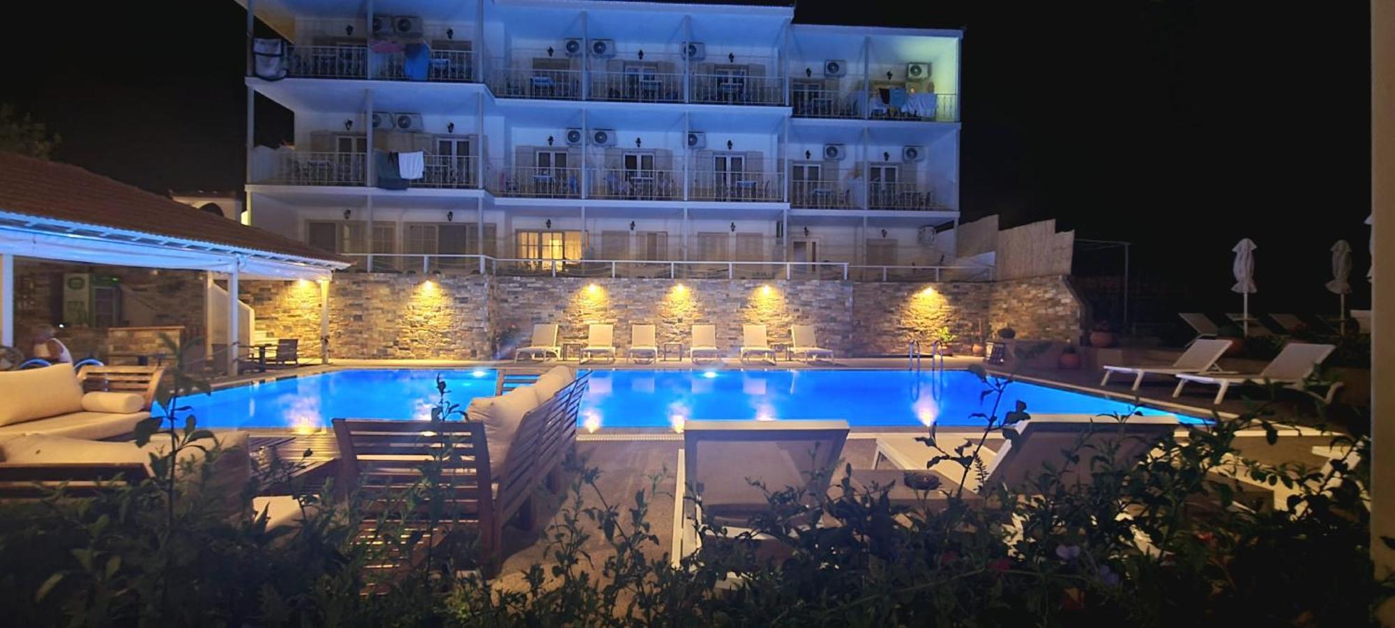 Hotel Nereides Патитири Экстерьер фото
