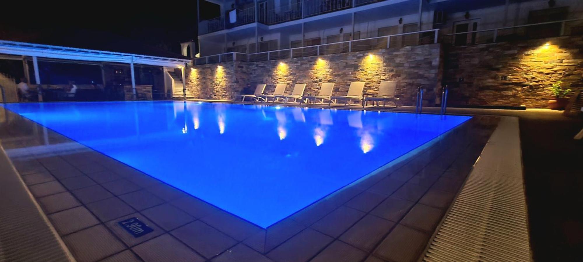 Hotel Nereides Патитири Экстерьер фото