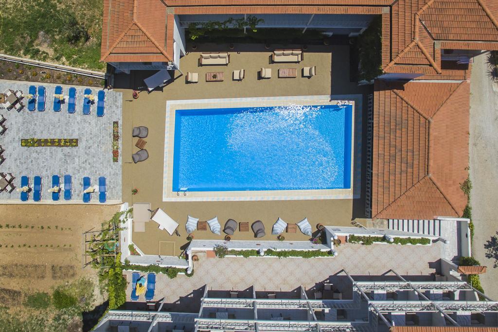 Hotel Nereides Патитири Экстерьер фото
